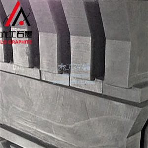 金屬板相比石墨板有哪些優(yōu)點(diǎn)